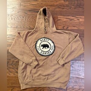 Tan Men's size medium River Wear quality hoodie w Banff patch and side pockets